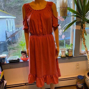 Beautiful open shoulders Ruffle Sleeves and Lauren Conrad Dress women size M